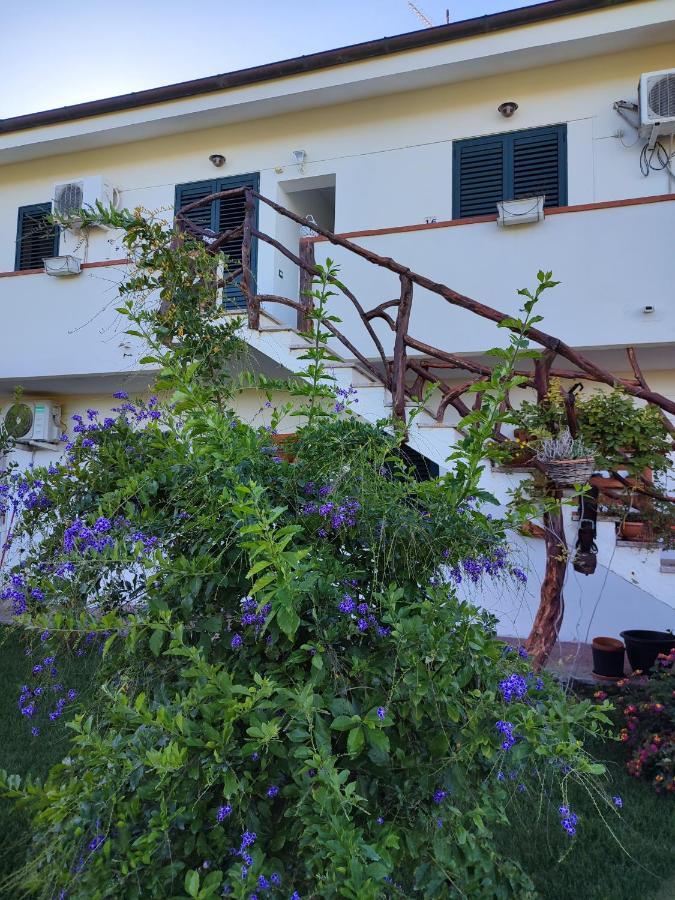 Casa Eroma Bed and Breakfast Cuili Issi Exteriör bild
